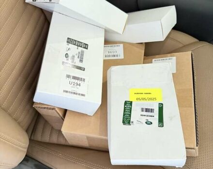 Ленд Ровер Діскавері 2024 у Києві на Automoto.ua Білий Ленд Ровер Діскавері, об'ємом двигуна 3 л та пробігом 2 тис. км за 70000 $, фото 17 на Automoto.ua