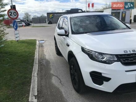 Белый Ленд Ровер Дискавери, объемом двигателя 2.2 л и пробегом 193 тыс. км за 16000 $, фото 1 на Automoto.ua