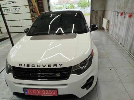 Ленд Ровер Дискавери 2015 в Косове на Automoto.ua Белый Ленд Ровер Дискавери, объемом двигателя 2 л и пробегом 114 тыс. км за 18500 $, фото 1 на Automoto.ua