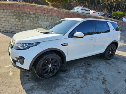 Белый Ленд Ровер Дискавери, объемом двигателя 2 л и пробегом 193 тыс. км за 5600 $, фото 1 на Automoto.ua