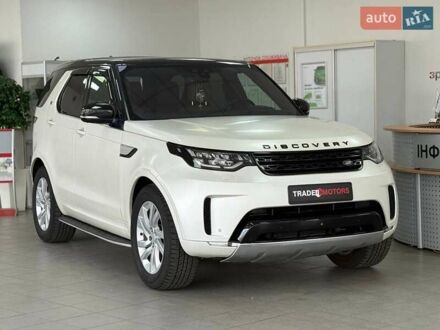 Ленд Ровер Дискавери 2017 в Киеве на Automoto.ua Белый Ленд Ровер Дискавери, объемом двигателя 2.99 л и пробегом 86 тыс. км за 32490 $, фото 1 на Automoto.ua