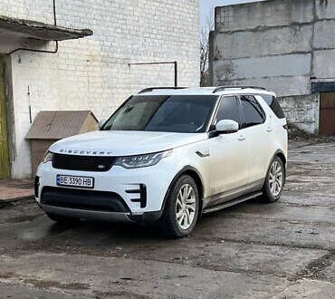 Білий Ленд Ровер Діскавері, об'ємом двигуна 2.99 л та пробігом 200 тис. км за 28000 $, фото 1 на Automoto.ua