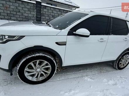 Белый Ленд Ровер Дискавери, объемом двигателя 2 л и пробегом 88 тыс. км за 20400 $, фото 1 на Automoto.ua