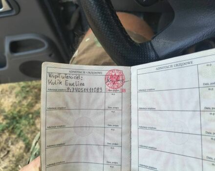 Бежевый Ленд Ровер Дискавери, объемом двигателя 2.5 л и пробегом 376 тыс. км за 3000 $, фото 1 на Automoto.ua