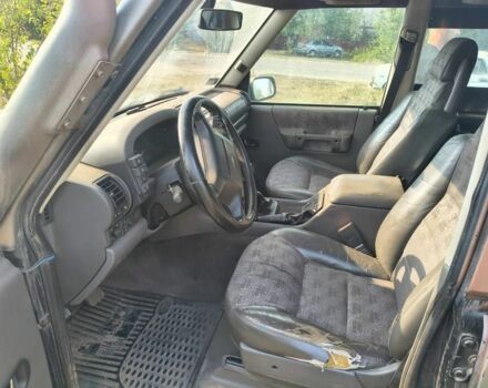 Бежевый Ленд Ровер Дискавери, объемом двигателя 2.5 л и пробегом 376 тыс. км за 3000 $, фото 3 на Automoto.ua