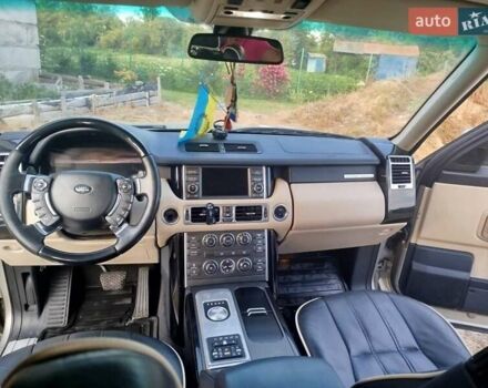 Бежевий Ленд Ровер Діскавері, об'ємом двигуна 4.4 л та пробігом 395 тис. км за 16100 $, фото 16 на Automoto.ua