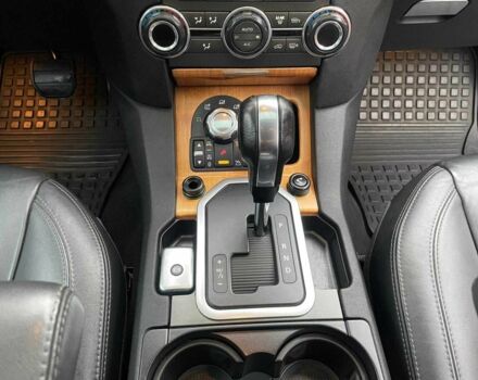 Бежевый Ленд Ровер Дискавери, объемом двигателя 3 л и пробегом 340 тыс. км за 16900 $, фото 18 на Automoto.ua