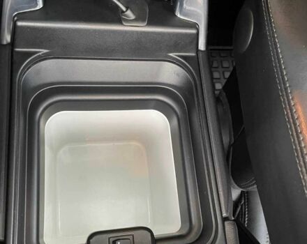 Бежевый Ленд Ровер Дискавери, объемом двигателя 3 л и пробегом 340 тыс. км за 16900 $, фото 22 на Automoto.ua