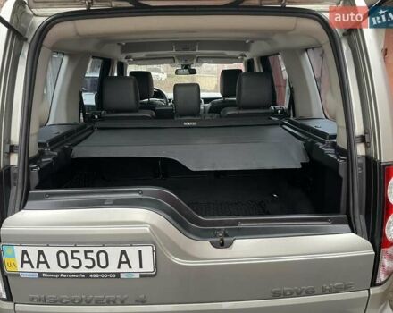 Бежевый Ленд Ровер Дискавери, объемом двигателя 3 л и пробегом 340 тыс. км за 16900 $, фото 12 на Automoto.ua