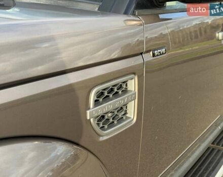 Бежевий Ленд Ровер Діскавері, об'ємом двигуна 3 л та пробігом 164 тис. км за 19000 $, фото 9 на Automoto.ua