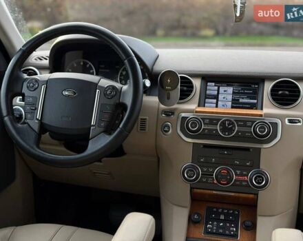 Бежевий Ленд Ровер Діскавері, об'ємом двигуна 3 л та пробігом 164 тис. км за 19000 $, фото 45 на Automoto.ua