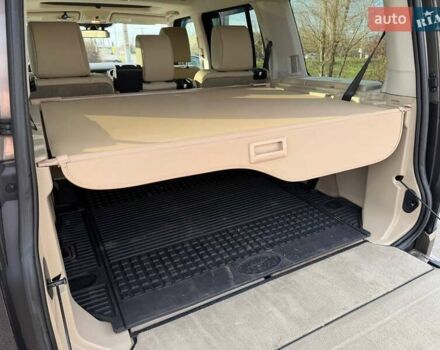 Бежевий Ленд Ровер Діскавері, об'ємом двигуна 3 л та пробігом 164 тис. км за 19000 $, фото 33 на Automoto.ua