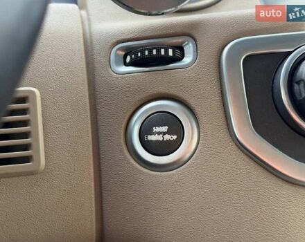 Бежевий Ленд Ровер Діскавері, об'ємом двигуна 3 л та пробігом 164 тис. км за 19000 $, фото 60 на Automoto.ua