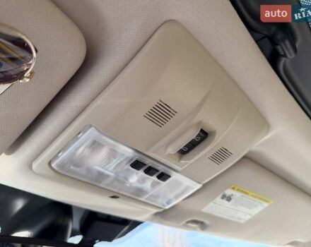 Бежевий Ленд Ровер Діскавері, об'ємом двигуна 3 л та пробігом 164 тис. км за 19000 $, фото 65 на Automoto.ua