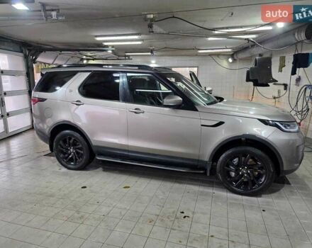 Бежевый Ленд Ровер Дискавери, объемом двигателя 3 л и пробегом 155 тыс. км за 39900 $, фото 1 на Automoto.ua
