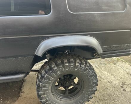 Чорний Ленд Ровер Діскавері, об'ємом двигуна 2.5 л та пробігом 267 тис. км за 12850 $, фото 2 на Automoto.ua