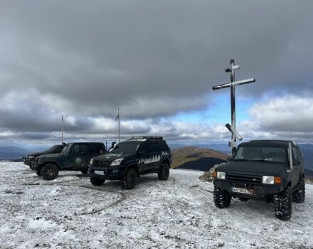 Чорний Ленд Ровер Діскавері, об'ємом двигуна 2.5 л та пробігом 267 тис. км за 12850 $, фото 5 на Automoto.ua