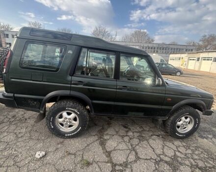 Черный Ленд Ровер Дискавери, объемом двигателя 2.5 л и пробегом 1 тыс. км за 4500 $, фото 1 на Automoto.ua
