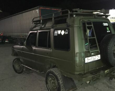 Черный Ленд Ровер Дискавери, объемом двигателя 2.5 л и пробегом 300 тыс. км за 6199 $, фото 5 на Automoto.ua