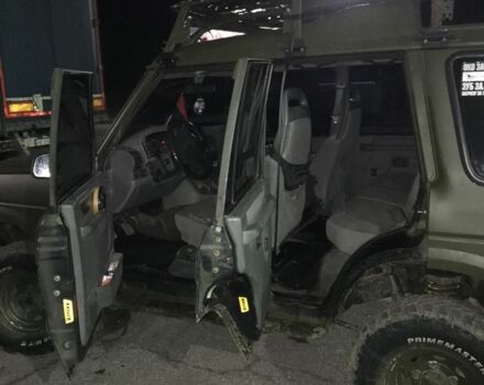 Черный Ленд Ровер Дискавери, объемом двигателя 2.5 л и пробегом 300 тыс. км за 6199 $, фото 10 на Automoto.ua