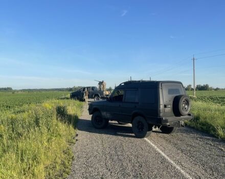 Черный Ленд Ровер Дискавери, объемом двигателя 2.5 л и пробегом 150 тыс. км за 6500 $, фото 1 на Automoto.ua