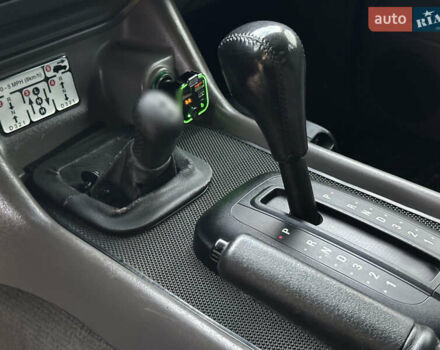 Черный Ленд Ровер Дискавери, объемом двигателя 2.5 л и пробегом 322 тыс. км за 9000 $, фото 15 на Automoto.ua