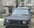 Чорний Ленд Ровер Діскавері, об'ємом двигуна 2.5 л та пробігом 400 тис. км за 3600 $, фото 2 на Automoto.ua
