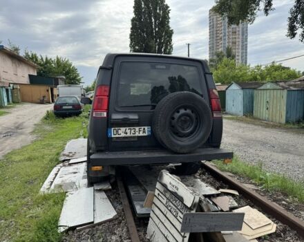 Черный Ленд Ровер Дискавери, объемом двигателя 2.5 л и пробегом 350 тыс. км за 5000 $, фото 1 на Automoto.ua