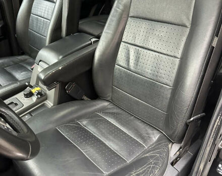 Ленд Ровер Дискавери 2005 в Киеве на Automoto.ua Черный Ленд Ровер Дискавери, объемом двигателя 2.7 л и пробегом 300 тыс. км за 9700 $, фото 10 на Automoto.ua