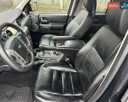 Черный Ленд Ровер Дискавери, объемом двигателя 2.72 л и пробегом 260 тыс. км за 7950 $, фото 23 на Automoto.ua