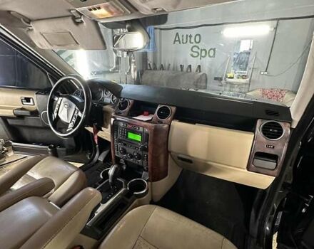 Чорний Ленд Ровер Діскавері, об'ємом двигуна 2.72 л та пробігом 250 тис. км за 9500 $, фото 13 на Automoto.ua