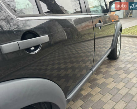 Черный Ленд Ровер Дискавери, объемом двигателя 2.72 л и пробегом 260 тыс. км за 7950 $, фото 17 на Automoto.ua