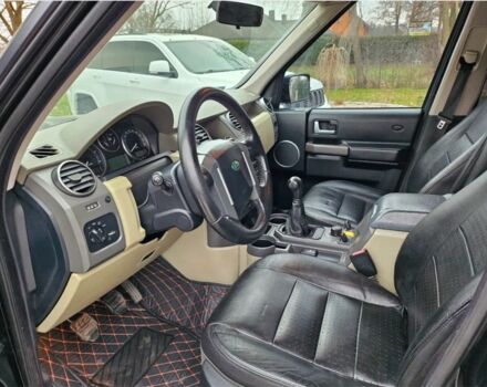 Чорний Ленд Ровер Діскавері, об'ємом двигуна 0 л та пробігом 120 тис. км за 6374 $, фото 2 на Automoto.ua