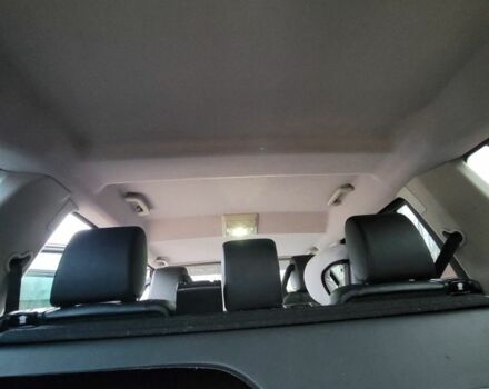 Чорний Ленд Ровер Діскавері, об'ємом двигуна 2.7 л та пробігом 232 тис. км за 9800 $, фото 7 на Automoto.ua