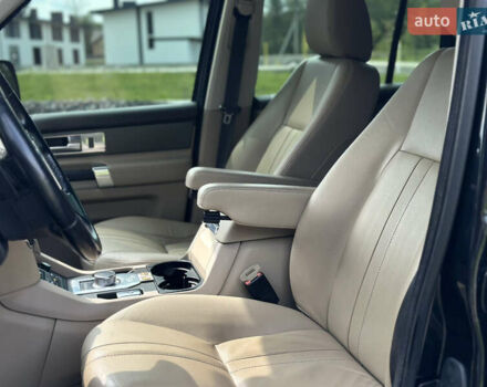 Чорний Ленд Ровер Діскавері, об'ємом двигуна 3 л та пробігом 264 тис. км за 16500 $, фото 51 на Automoto.ua