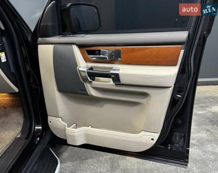 Черный Ленд Ровер Дискавери, объемом двигателя 3 л и пробегом 148 тыс. км за 22500 $, фото 38 на Automoto.ua