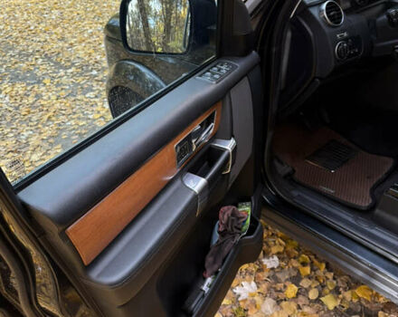 Ленд Ровер Діскавері 2011 у Дніпро (Дніпропетровську) на Automoto.ua Чорний Ленд Ровер Діскавері, об'ємом двигуна 2.99 л та пробігом 285 тис. км за 12000 $, фото 22 на Automoto.ua