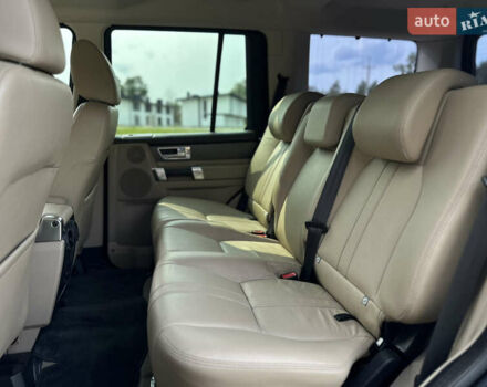 Чорний Ленд Ровер Діскавері, об'ємом двигуна 3 л та пробігом 264 тис. км за 16500 $, фото 65 на Automoto.ua