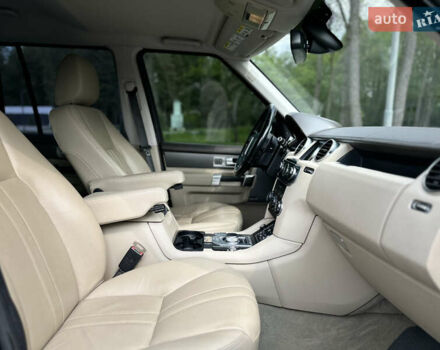 Чорний Ленд Ровер Діскавері, об'ємом двигуна 3 л та пробігом 264 тис. км за 16500 $, фото 60 на Automoto.ua