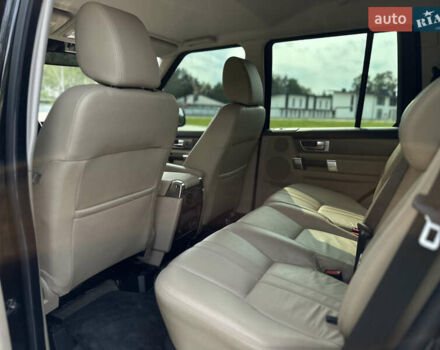 Чорний Ленд Ровер Діскавері, об'ємом двигуна 3 л та пробігом 264 тис. км за 16500 $, фото 63 на Automoto.ua