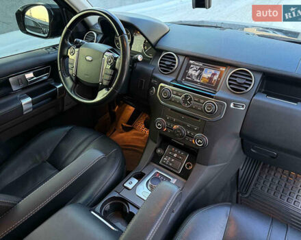 Черный Ленд Ровер Дискавери, объемом двигателя 2.99 л и пробегом 175 тыс. км за 28000 $, фото 10 на Automoto.ua