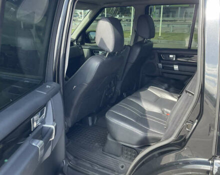 Черный Ленд Ровер Дискавери, объемом двигателя 2.99 л и пробегом 230 тыс. км за 25500 $, фото 8 на Automoto.ua