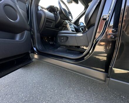 Черный Ленд Ровер Дискавери, объемом двигателя 2 л и пробегом 157 тыс. км за 25000 $, фото 3 на Automoto.ua