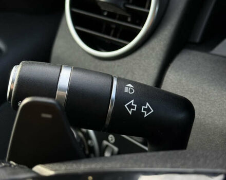 Чорний Ленд Ровер Діскавері, об'ємом двигуна 3 л та пробігом 129 тис. км за 23800 $, фото 69 на Automoto.ua