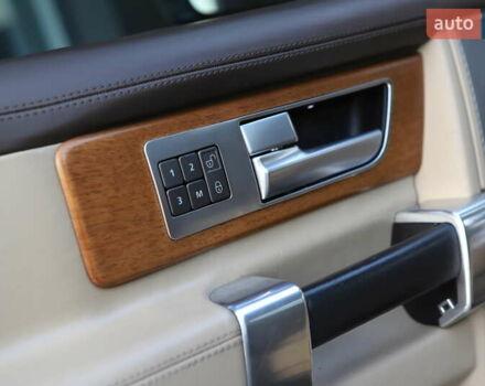 Чорний Ленд Ровер Діскавері, об'ємом двигуна 3 л та пробігом 208 тис. км за 14999 $, фото 57 на Automoto.ua