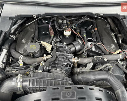 Чорний Ленд Ровер Діскавері, об'ємом двигуна 2.99 л та пробігом 241 тис. км за 26000 $, фото 37 на Automoto.ua