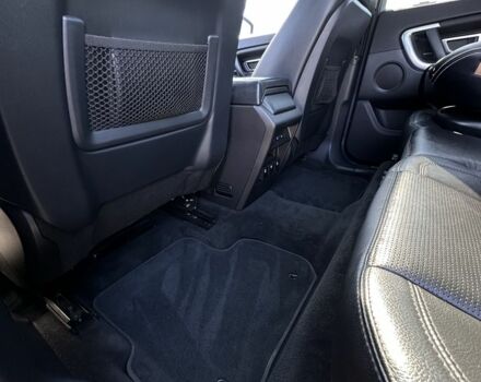 Черный Ленд Ровер Дискавери, объемом двигателя 2 л и пробегом 157 тыс. км за 25000 $, фото 16 на Automoto.ua