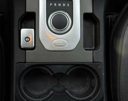 Чорний Ленд Ровер Діскавері, об'ємом двигуна 3 л та пробігом 129 тис. км за 23800 $, фото 57 на Automoto.ua