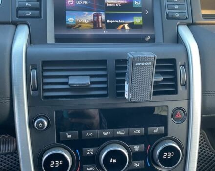 Черный Ленд Ровер Дискавери, объемом двигателя 2 л и пробегом 218 тыс. км за 19000 $, фото 7 на Automoto.ua