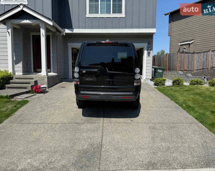 Чорний Ленд Ровер Діскавері, об'ємом двигуна 3 л та пробігом 129 тис. км за 21300 $, фото 62 на Automoto.ua